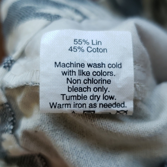 J. Crew Gray and White Patterned Women Shorts - Picture 5 of 7